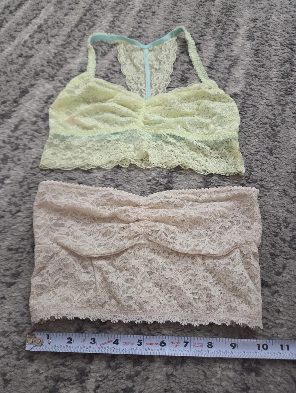 Bundle (2) Lace Bralettes: PINK VS Racerback & Aerie Strapless Bandeau | Size M